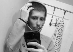Dreavin Richardson Elkhart, Indiana Motorcycle Accident; Employee at Thermobond Buildings, Dreavin Richardson Dies in Tragic Late-Night Crash in Elkhart County