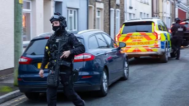 Aberfan Stabbing: One Dead, Road Closures in Place as Police Investigate Fatal Attack on Aberfan Road